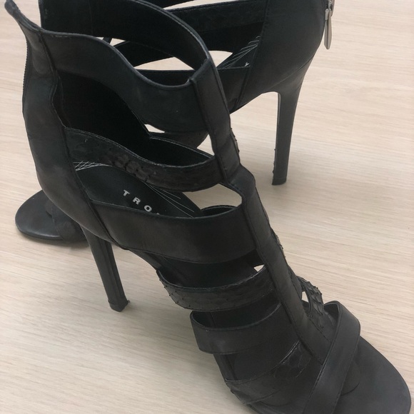 Trouvé Cages Black Heels size 8 - Picture 2 of 4